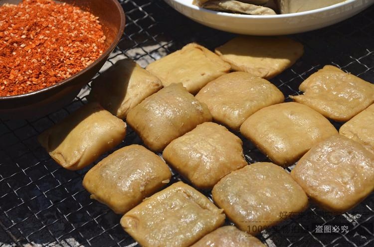 贵州特产毕节特色小吃美食大方六龙手撕豆腐烙锅臭豆腐烧烤碱豆干
