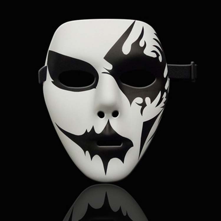 Halloween masks, experience thrills, create thrills, and enjoy the fun of parties_voghion.com